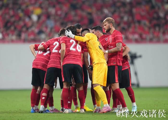 亚冠-费利佩双响李扬86分钟送点 蓉城2-2战平神户